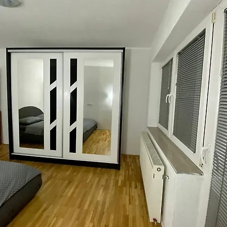 شقة Apartmani Bugojno *